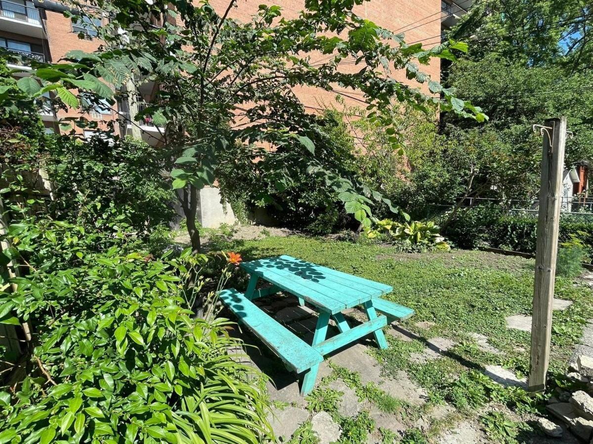 Downtown Oasis-2br-spa Bath-pet Friendly, Free Parking Apartment