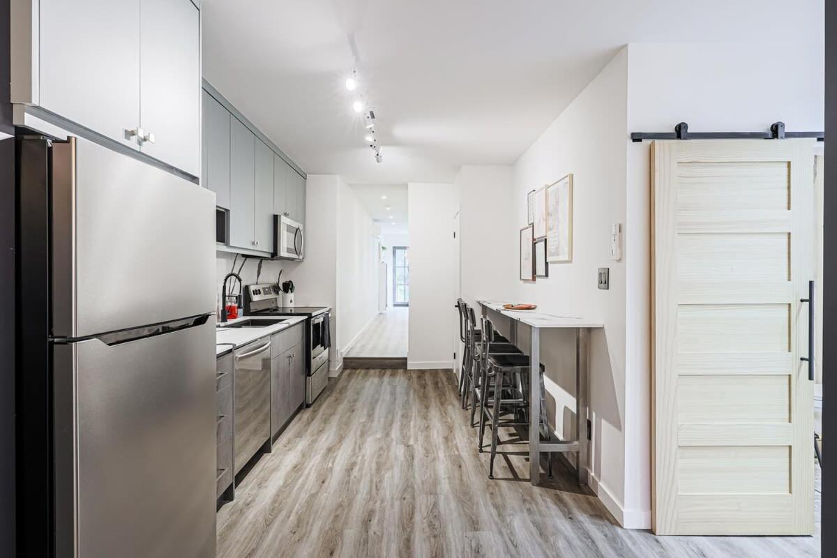 Downtown Oasis-2br-spa Bath-pet Friendly, Free Parking *